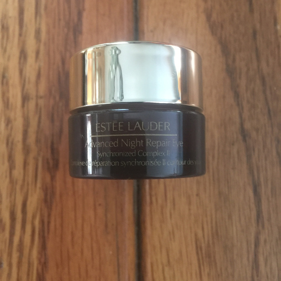 NEW! ESTEE LAUDER 7 PIECE GIFT SET - Picture 5 of 8